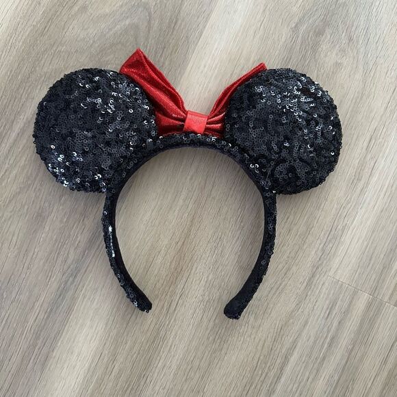 Minnie Ears - Picture 2 of 2